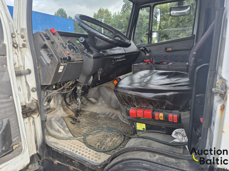 Mercedes-Benz 1117 - Dropside/ Flatbed truck: picture 5 Mercedes-Benz 1117 - Dropside/ Flatbed truck: picture 5