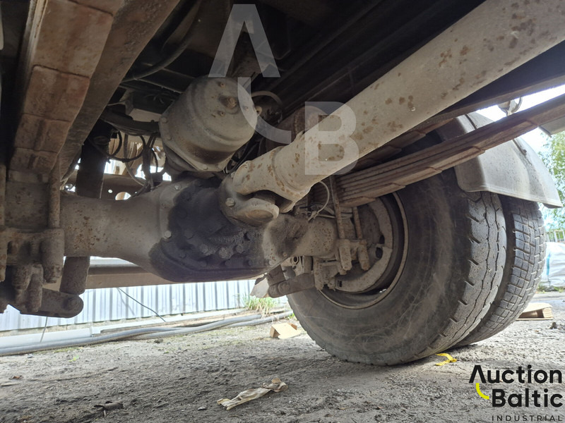 Skip loader truck Mercedes-Benz 1722: picture 8