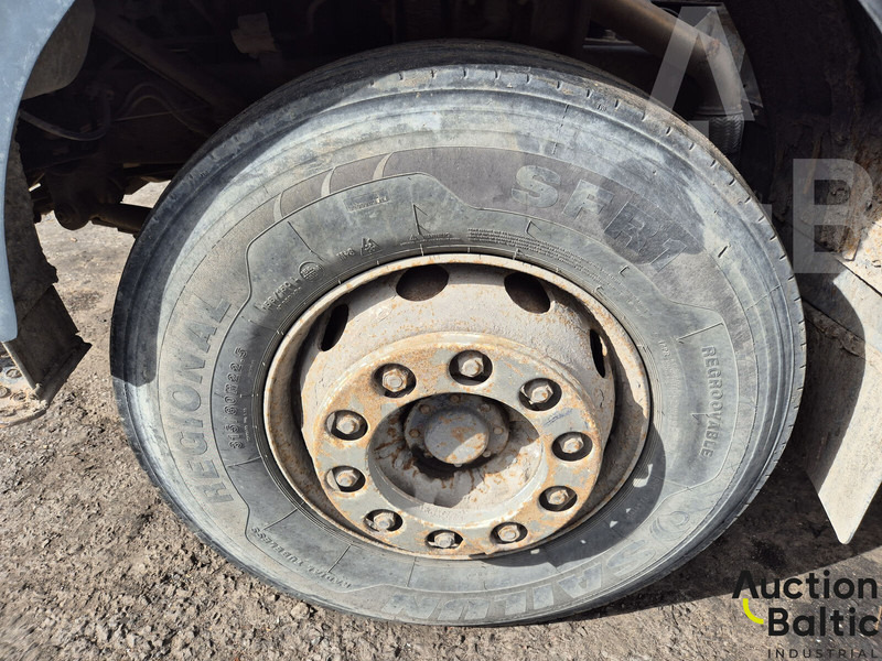 Skip loader truck Mercedes-Benz 1722: picture 15