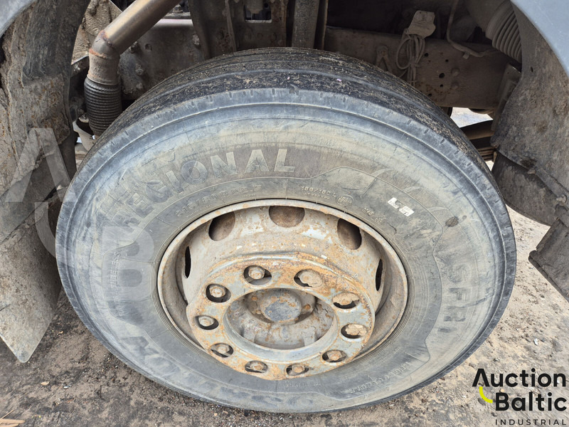 Skip loader truck Mercedes-Benz 1722: picture 14