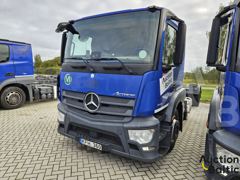 Mercedes-Benz Actros 1843 - Cab chassis truck: picture 2 Mercedes-Benz Actros 1843 - Cab chassis truck: picture 2