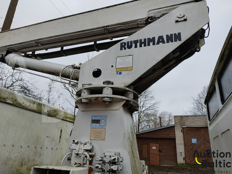 Truck mounted aerial platform Mercedes-Benz Lako 911: picture 12