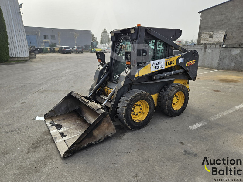 New Holland LS 160 - Skid steer loader: picture 5 New Holland LS 160 - Skid steer loader: picture 5