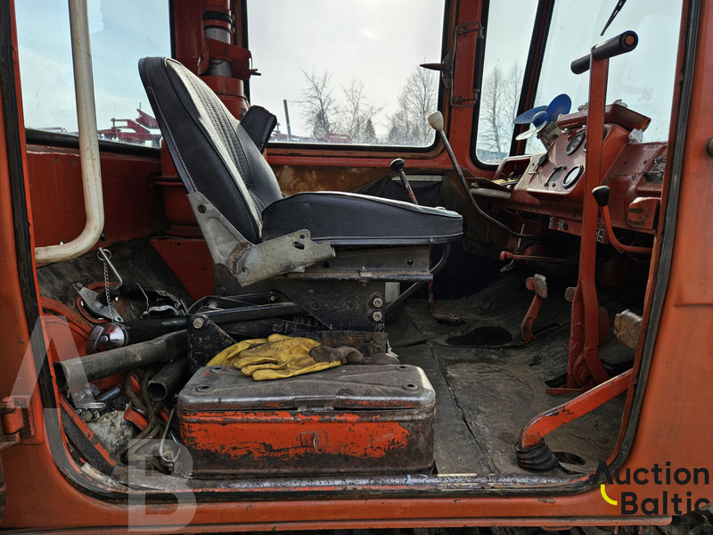 Onbekend DT-75 - Bulldozer: picture 5 Onbekend DT-75 - Bulldozer: picture 5