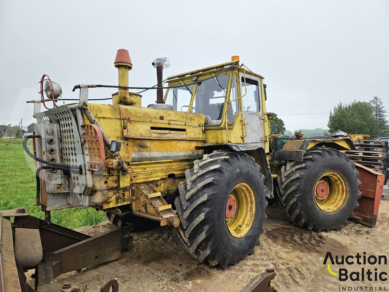 Farm tractor Onbekend T-157K: picture 6