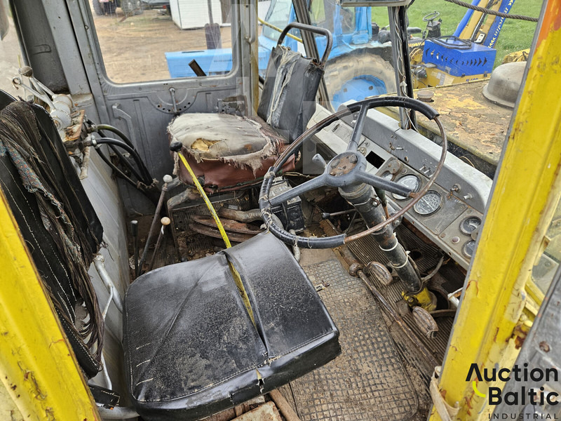 Farm tractor Onbekend T-157K: picture 7