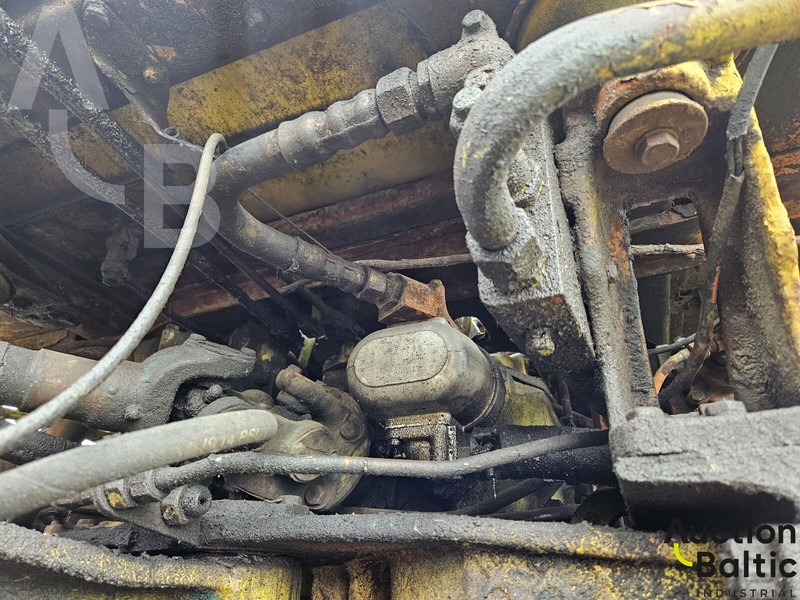 Farm tractor Onbekend T-157K: picture 14