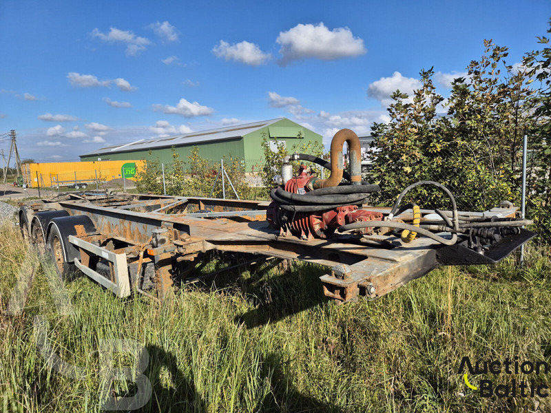 Renders N3ST31L - Curtainsider semi-trailer: picture 3 Renders N3ST31L - Curtainsider semi-trailer: picture 3