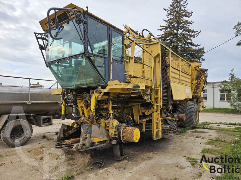 Ropa R26.45K - Combine harvester: picture 1 Ropa R26.45K - Combine harvester: picture 1