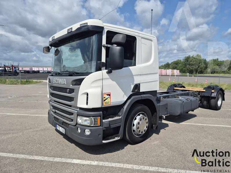 Scania P 450 - Cab chassis truck: picture 1 Scania P 450 - Cab chassis truck: picture 1