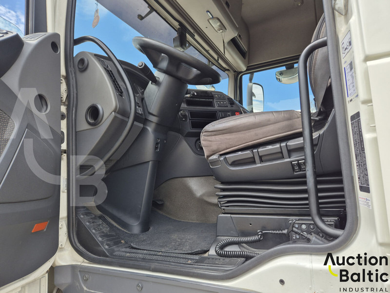 DAF XF 460 FT - Tractor unit: picture 5 DAF XF 460 FT - Tractor unit: picture 5