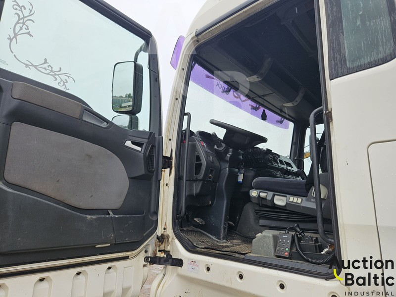 MAN TGA18.430 - Tractor unit: picture 5 MAN TGA18.430 - Tractor unit: picture 5