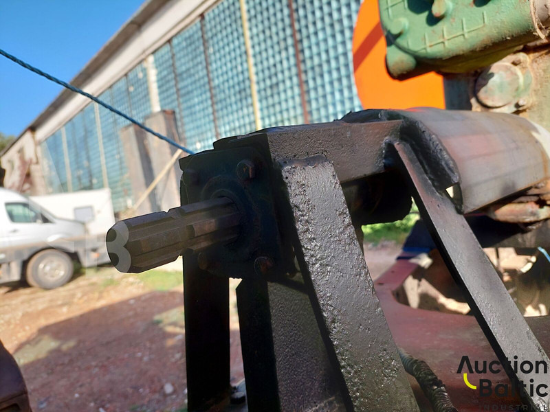 Trailer for transporting and watering water - Tank trailer: picture 5 Trailer for transporting and watering water - Tank trailer: picture 5