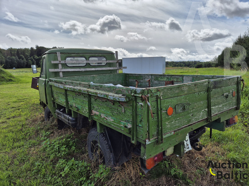 UAZ UAZ 452 - Flatbed van: picture 3 UAZ UAZ 452 - Flatbed van: picture 3