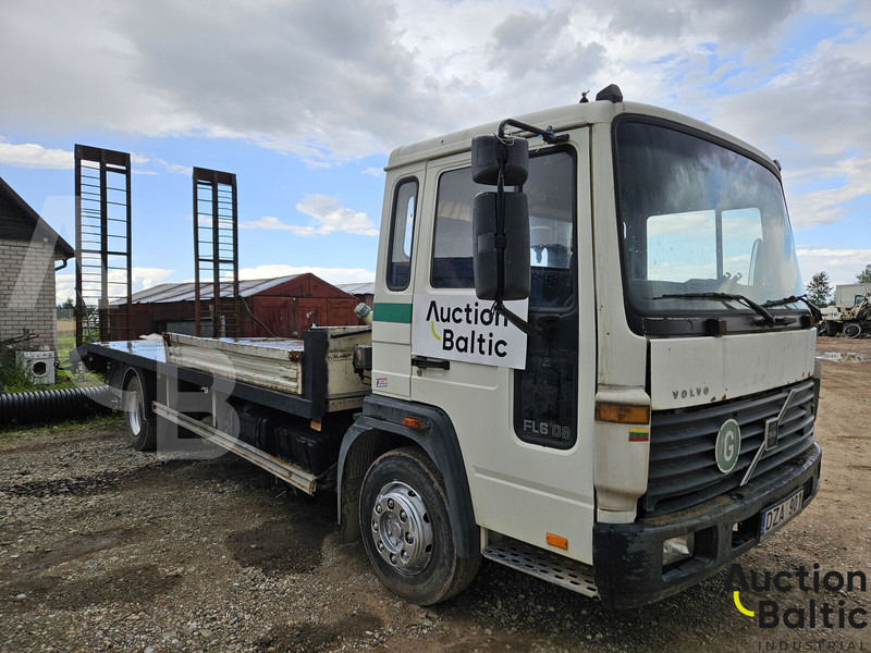 Volvo FL 608 - Tow truck: picture 2 Volvo FL 608 - Tow truck: picture 2