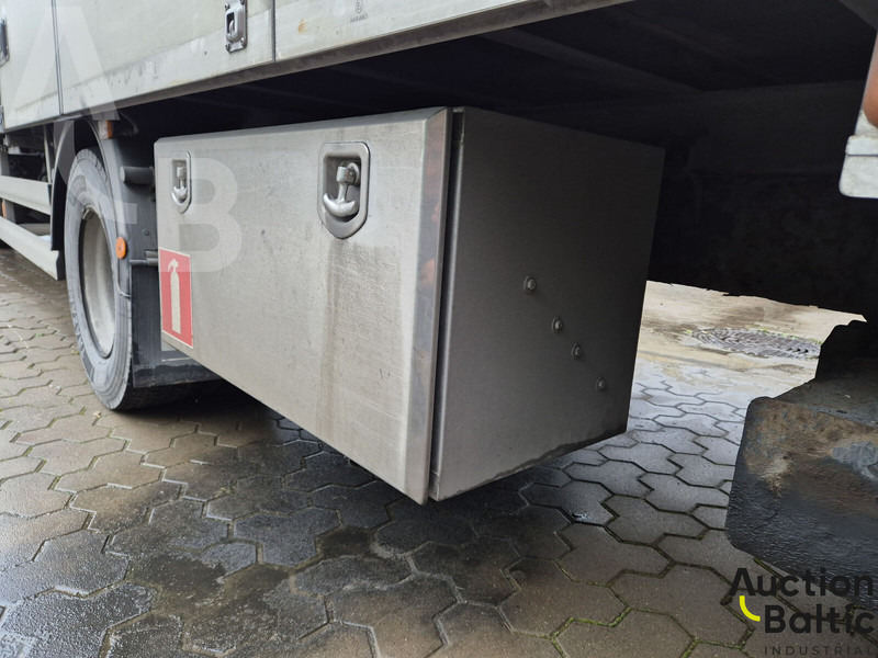 Lease a Volvo FL240 Volvo FL240: picture 18 Lease a Volvo FL240 Volvo FL240: picture 18