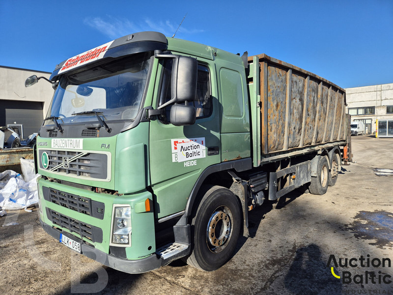 Volvo FM-300 - Tipper: picture 1 Volvo FM-300 - Tipper: picture 1