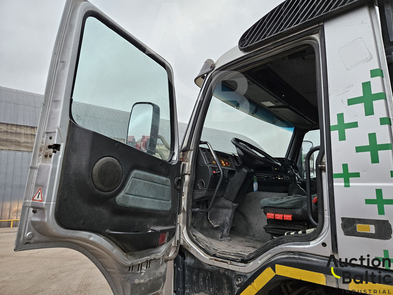 Concrete mixer truck Volvo FM12: picture 6 Concrete mixer truck Volvo FM12: picture 6