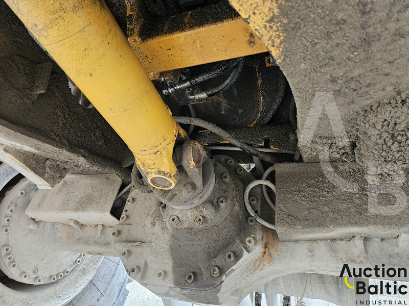 Wheel loader Volvo L 180 F: picture 14