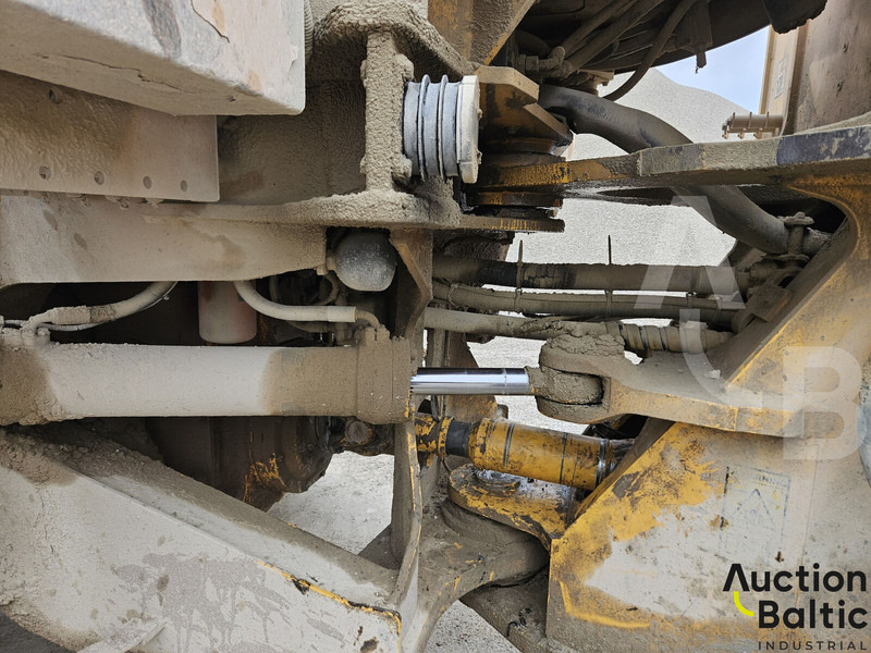 Wheel loader Volvo L 180 F: picture 17
