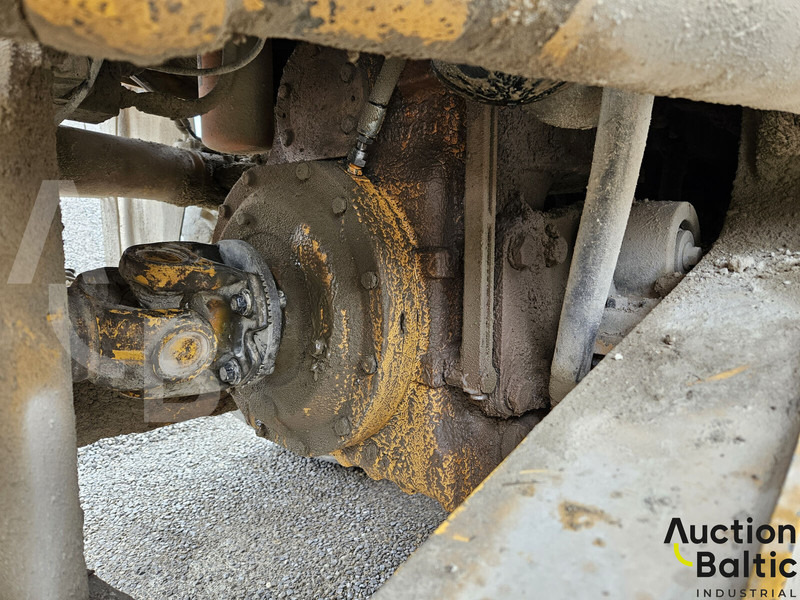 Wheel loader Volvo L 180 F: picture 12