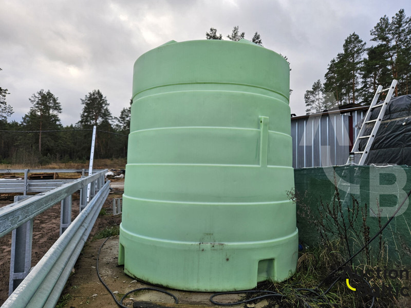 WATER tank - Tank truck: picture 1 WATER tank - Tank truck: picture 1
