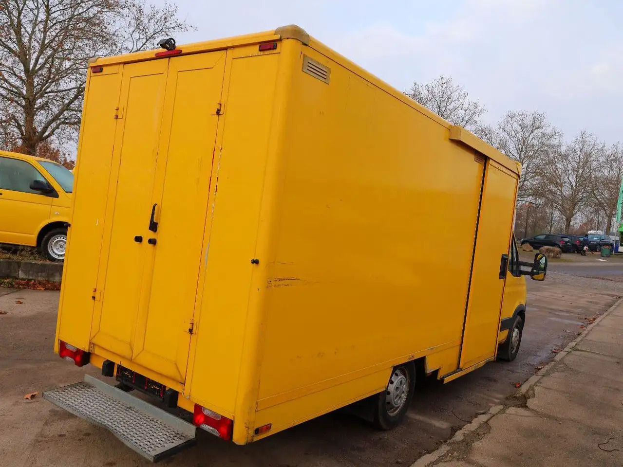 Iveco Daily/ Regalsystem/Luftfeder/1. Hand - Box van: picture 4 Iveco Daily/ Regalsystem/Luftfeder/1. Hand - Box van: picture 4