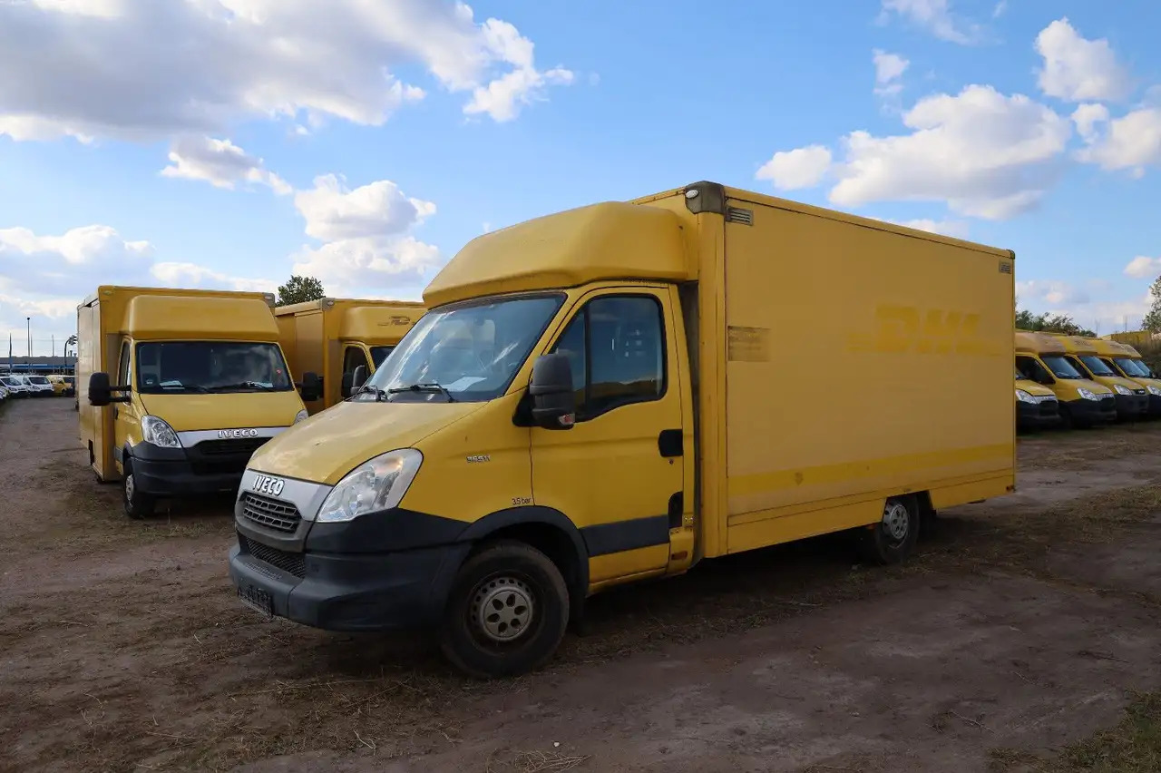 Iveco IS35SI2AA Daily/ Regalsystem/Luftfeder/1. Hand - Box van: picture 2 Iveco IS35SI2AA Daily/ Regalsystem/Luftfeder/1. Hand - Box van: picture 2