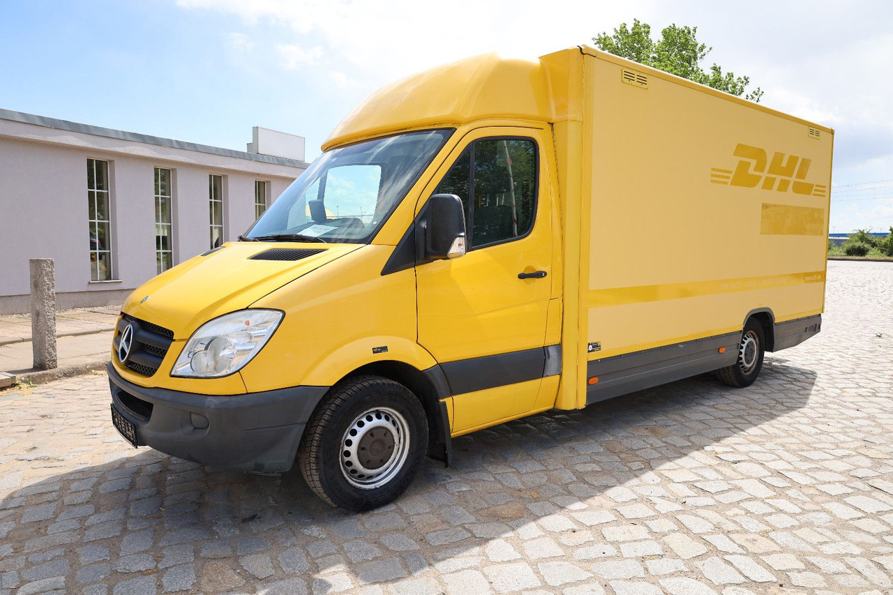 Mercedes-Benz Sprinter II Pritsche/ Koffer/Regalsystem - Box van: picture 2 Mercedes-Benz Sprinter II Pritsche/ Koffer/Regalsystem - Box van: picture 2