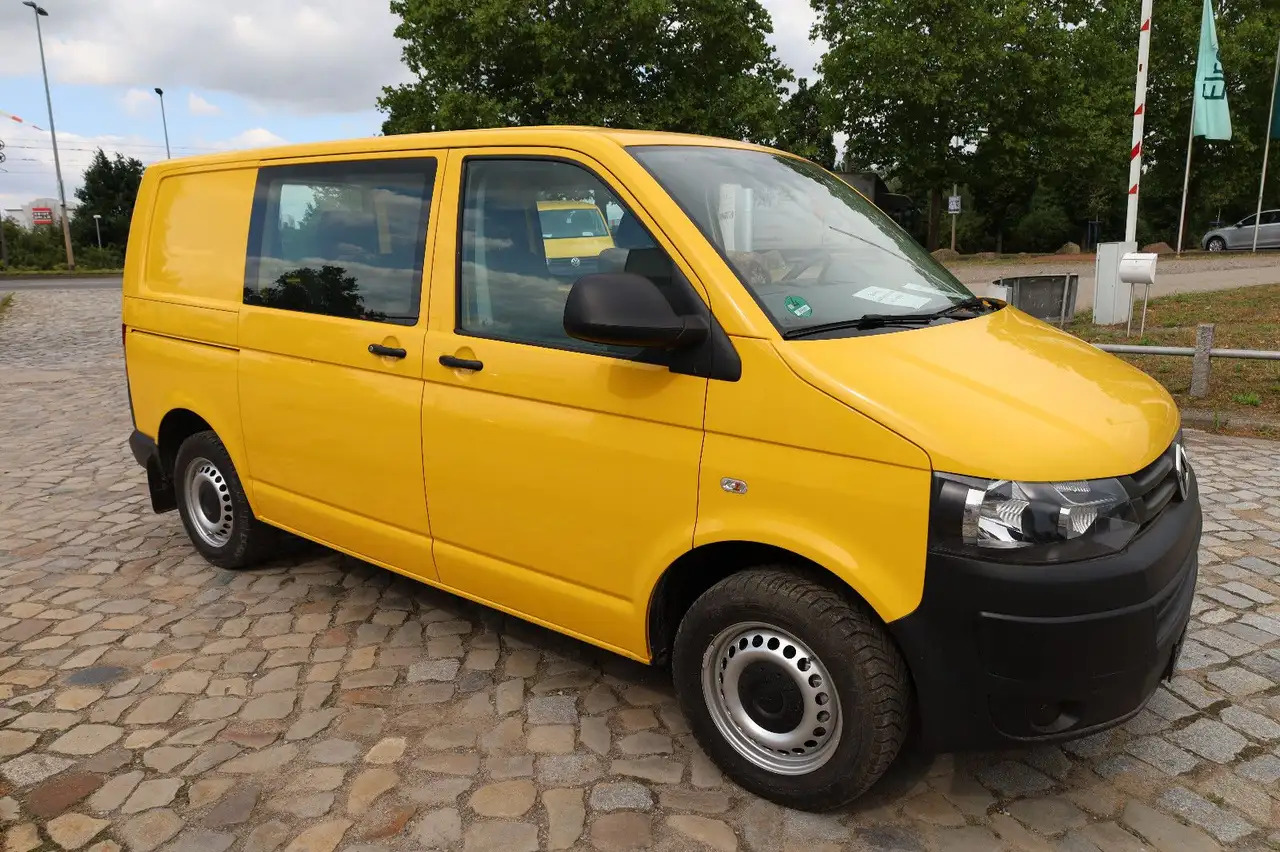 Volkswagen T5 Transporter Kasten-Kombi 2.0 TDI/EU5/5-Sitze - Car: picture 4 Volkswagen T5 Transporter Kasten-Kombi 2.0 TDI/EU5/5-Sitze - Car: picture 4
