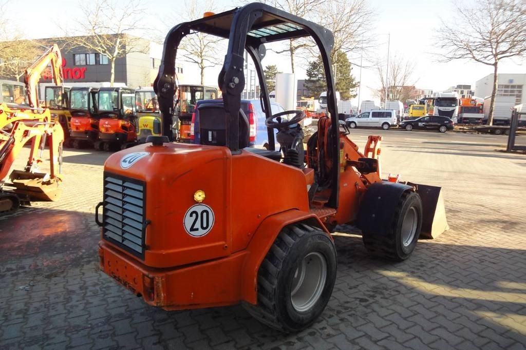 Schäffer 2436 - Wheel loader: picture 3 Schäffer 2436 - Wheel loader: picture 3