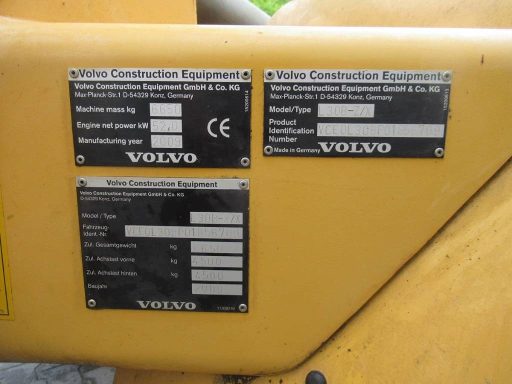 Wheel loader Volvo L 30 B: picture 8