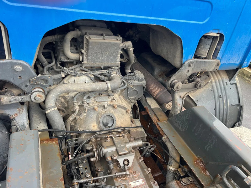 Hook lift truck Scania P420 Belgian truck**205.000km**Retarder full steel**: picture 11 Hook lift truck Scania P420 Belgian truck**205.000km**Retarder full steel**: picture 11