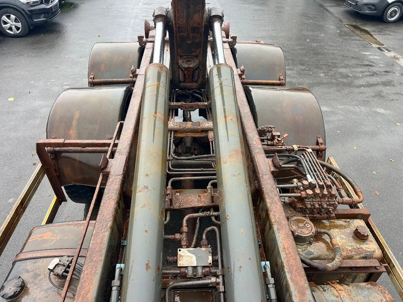 Hook lift truck Scania P420 Belgian truck**205.000km**Retarder full steel**: picture 9 Hook lift truck Scania P420 Belgian truck**205.000km**Retarder full steel**: picture 9