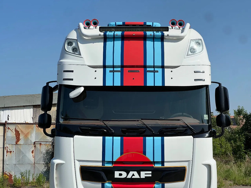 DAF XF 530 MARTINI RACING XF530 full options - Tractor unit: picture 3 DAF XF 530 MARTINI RACING XF530 full options - Tractor unit: picture 3