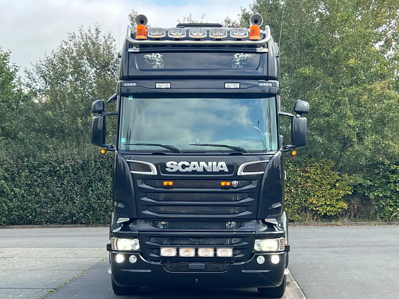 Scania R580 *Full Air X6*R580 TOPLINE*Manual Gearbox-Retarder*PTO* - Tractor unit: picture 2 Scania R580 *Full Air X6*R580 TOPLINE*Manual Gearbox-Retarder*PTO* - Tractor unit: picture 2