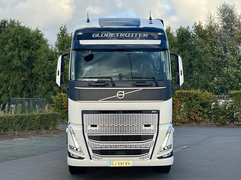 Volvo FH 500 XL CAB**FH 500 TURBO COMPOUND*Model 2023 - Tractor unit: picture 2 Volvo FH 500 XL CAB**FH 500 TURBO COMPOUND*Model 2023 - Tractor unit: picture 2