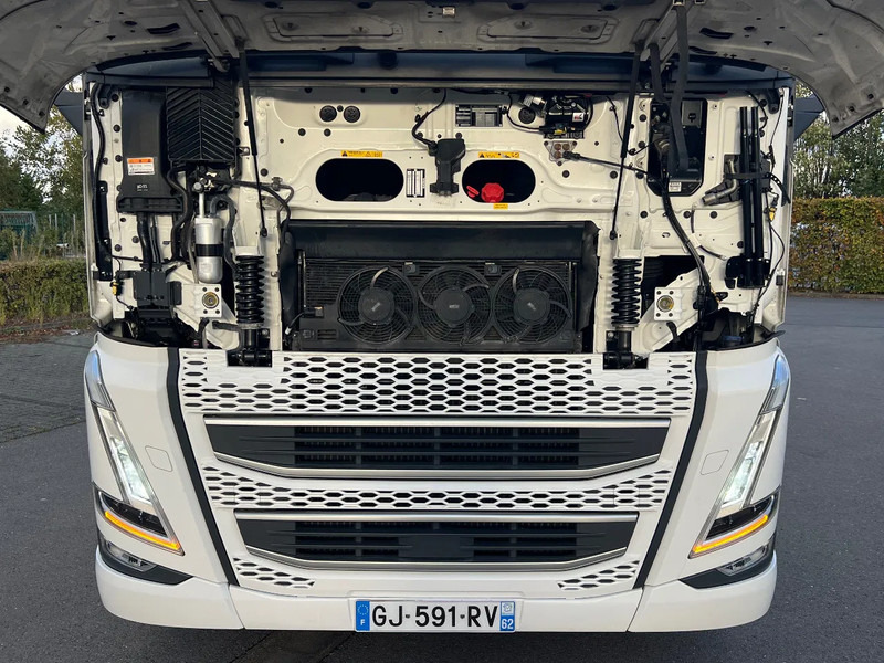 Volvo FH 500 XL CAB**FH 500 TURBO COMPOUND*Model 2023 - Tractor unit: picture 4 Volvo FH 500 XL CAB**FH 500 TURBO COMPOUND*Model 2023 - Tractor unit: picture 4