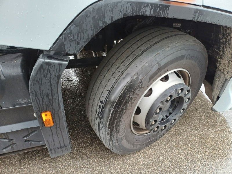 Tractor unit Ford F-MAX 500: picture 7