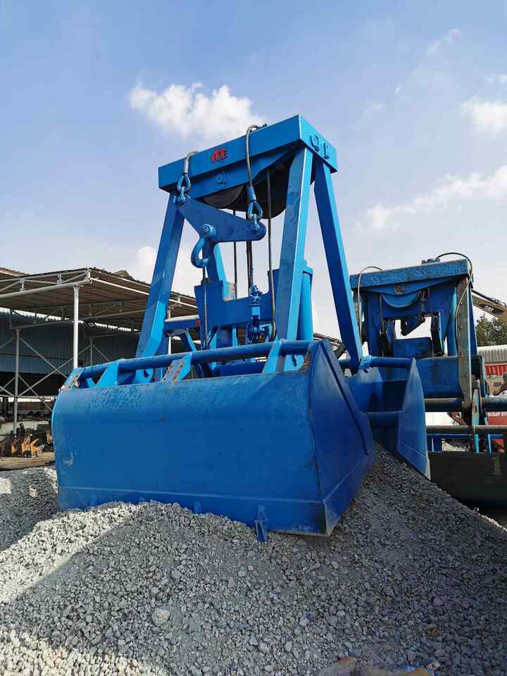 AME Electro Hydraulic Wireless Remote Control Clamshell Grapple - Clamshell bucket for Crane: picture 1 AME Electro Hydraulic Wireless Remote Control Clamshell Grapple - Clamshell bucket for Crane: picture 1