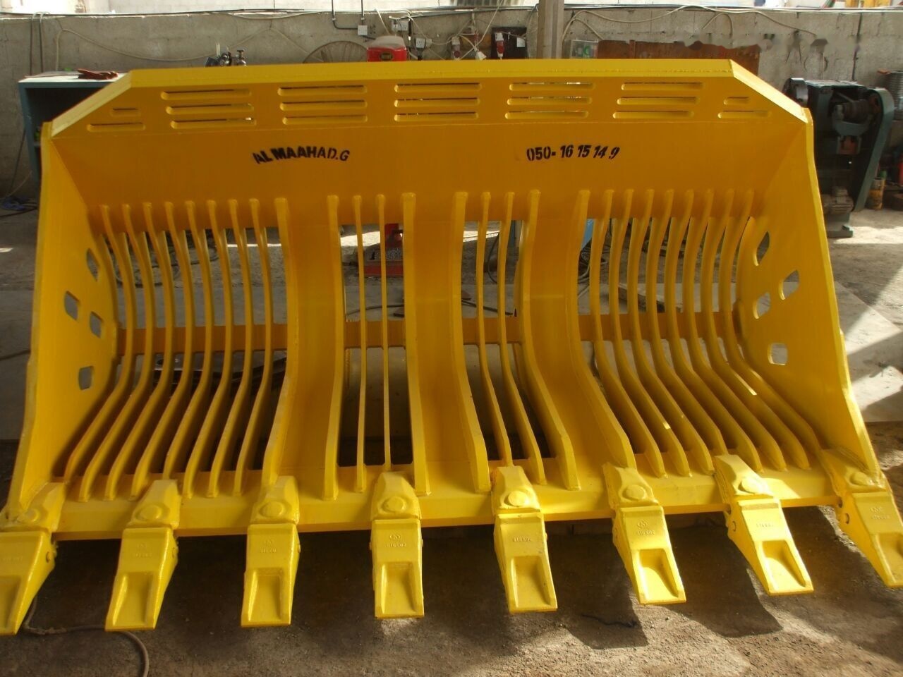 AME Skeleton Bucket - Sorting bucket for Loader: picture 2 AME Skeleton Bucket - Sorting bucket for Loader: picture 2