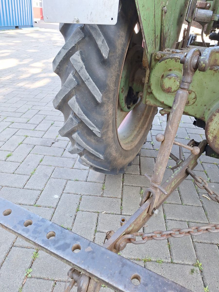 Farm tractor Fendt F 220 GT Geräteträger: picture 11