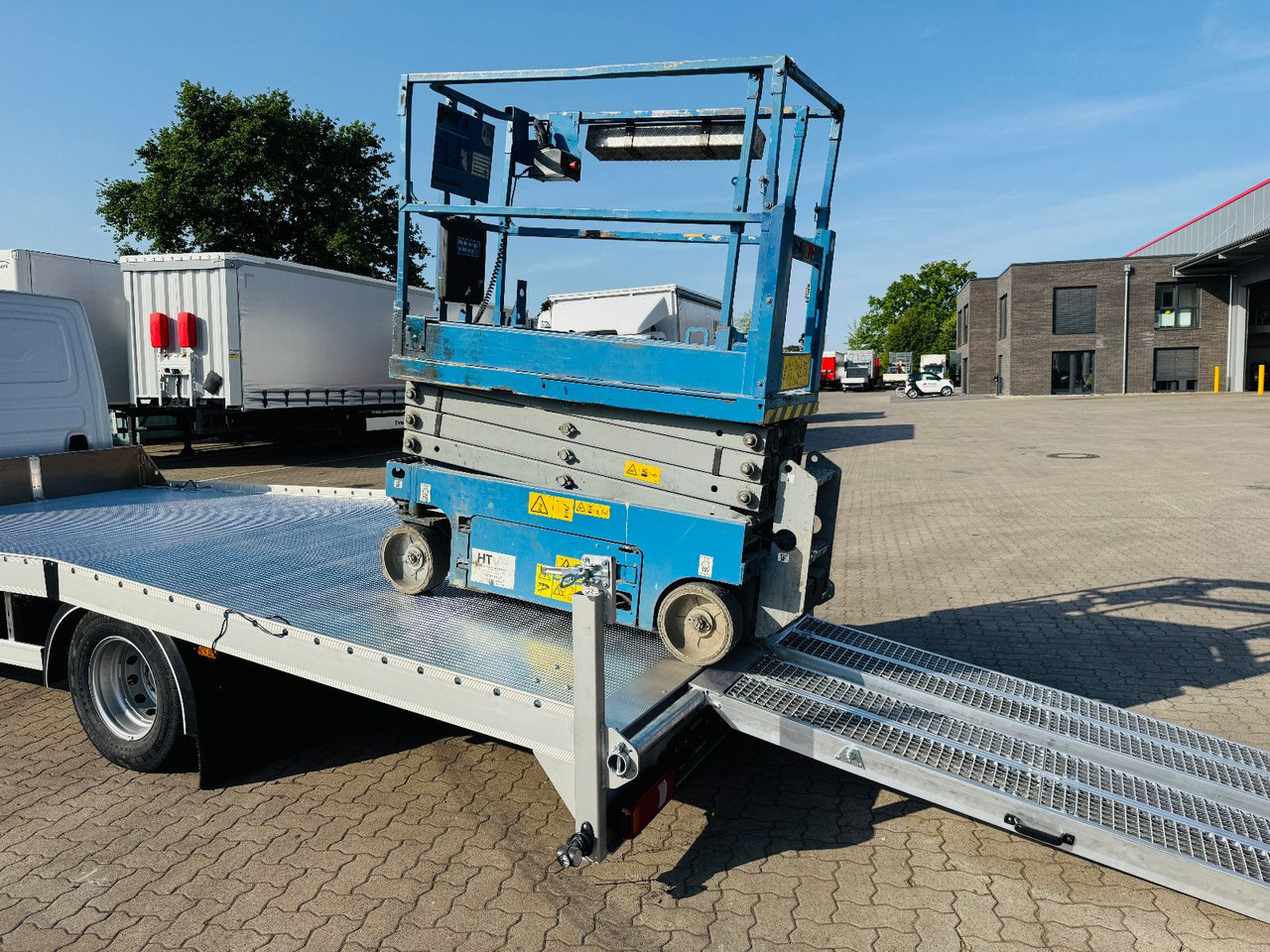 Tow truck Iveco 70C18HA, Maschinen & Arbeitsbühnentrans. 2940kg!: picture 11