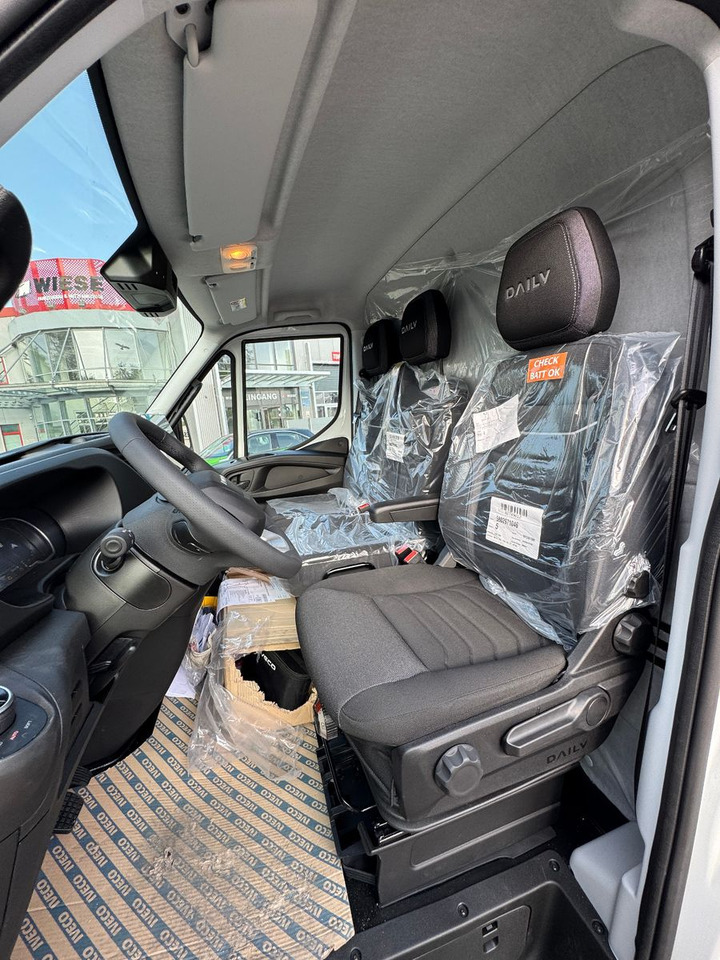 Tow truck Iveco 70C18HA, Maschinen & Arbeitsbühnentrans. 2940kg!: picture 15