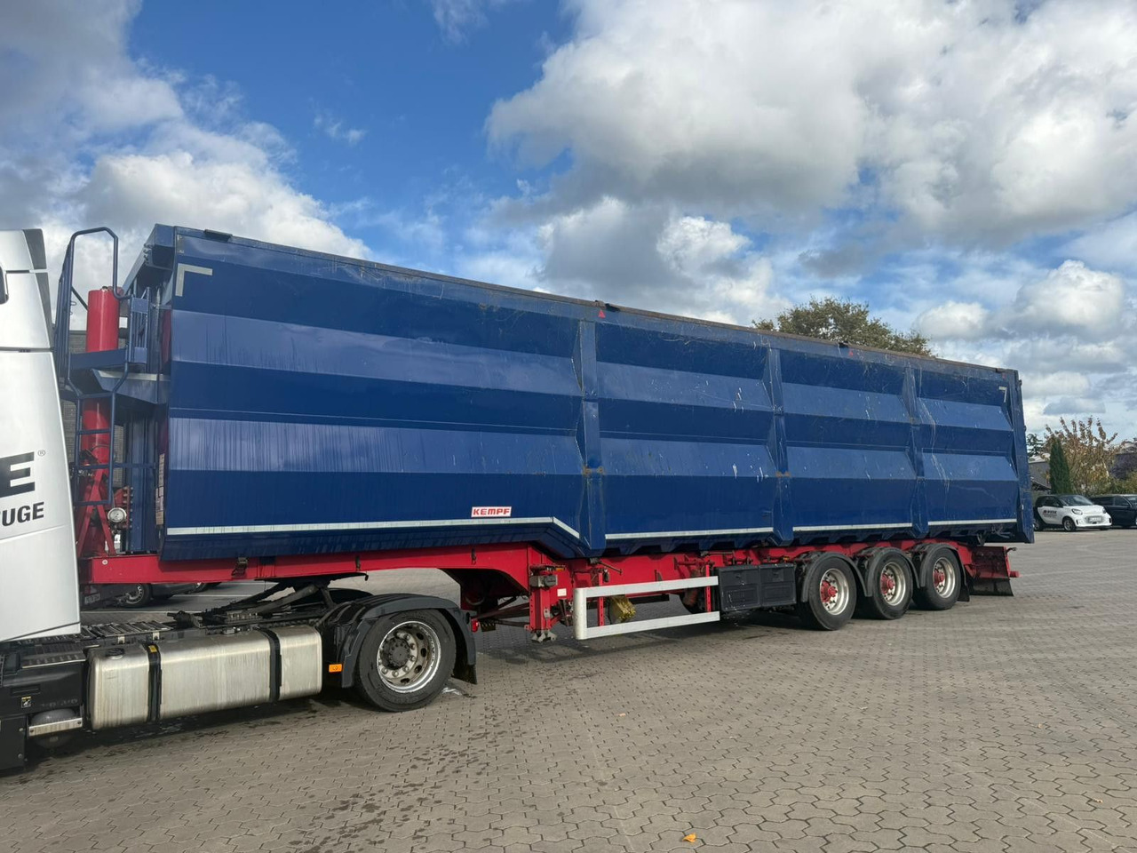 Kempf SKM 35/3 Großraummulde für Schrott 85m³ - Tipper semi-trailer: picture 2 Kempf SKM 35/3 Großraummulde für Schrott 85m³ - Tipper semi-trailer: picture 2