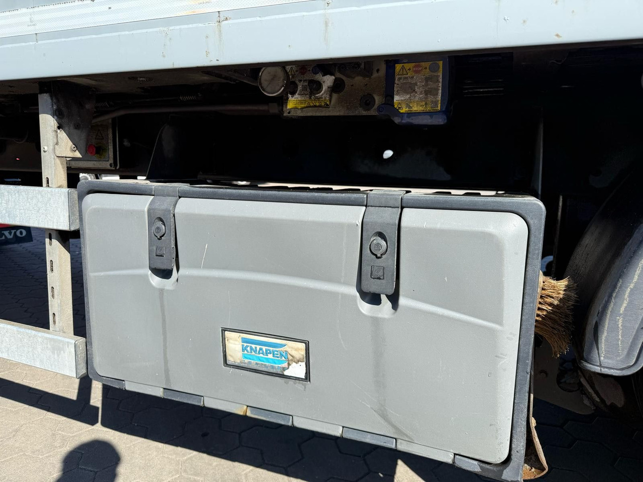 Walking floor semi-trailer Knapen K100 Schubboden 92m³ 10 mm Boden: picture 13