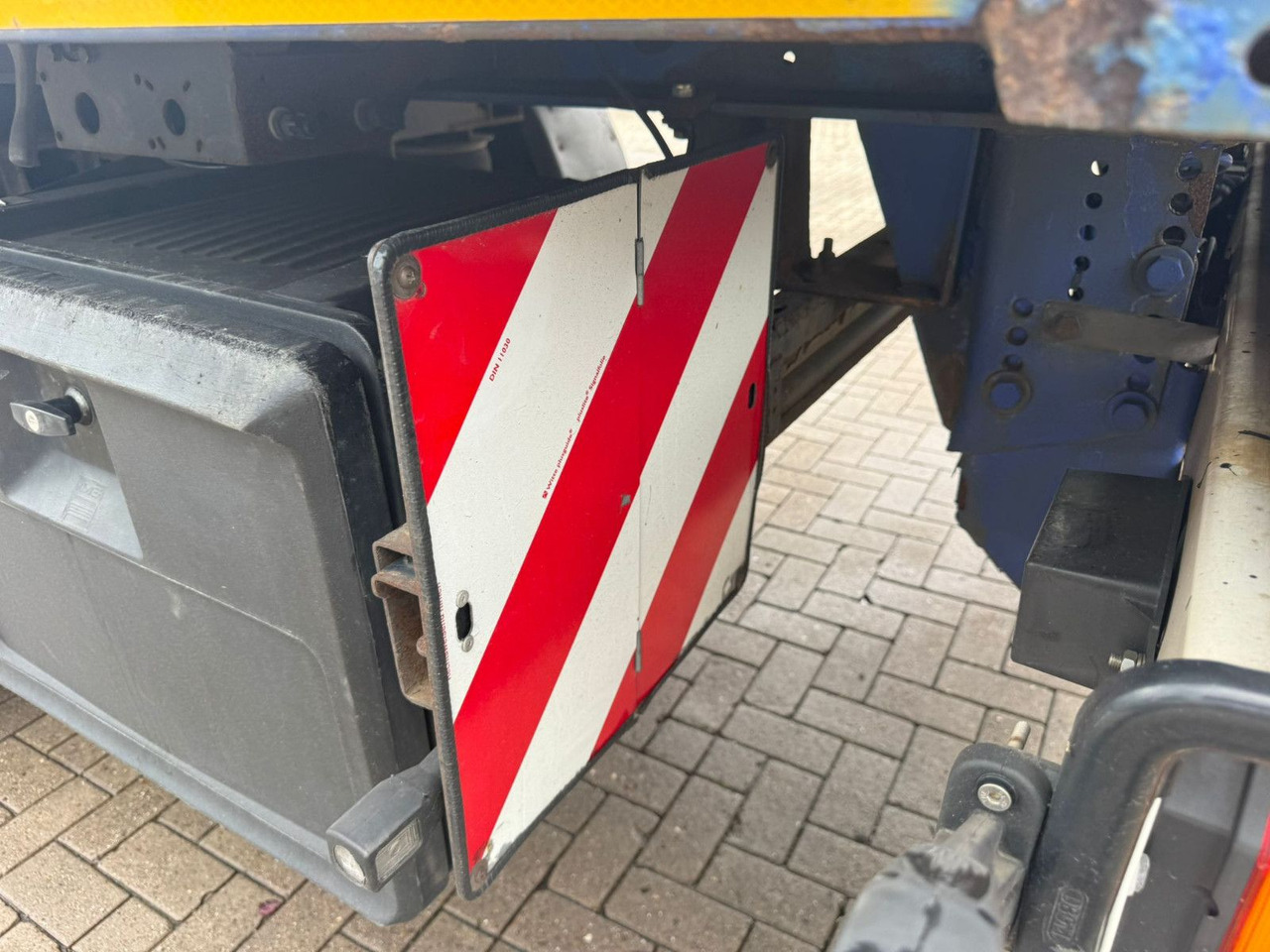 Dropside/ Flatbed semi-trailer Krone Plattform Auflieger mit Tridec Zwangslenkung: picture 8