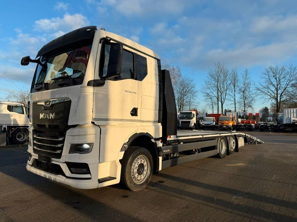MAN Baumaschinen- Arbeitsbühnentransporter Rampen - Dropside/ Flatbed truck: picture 2 MAN Baumaschinen- Arbeitsbühnentransporter Rampen - Dropside/ Flatbed truck: picture 2