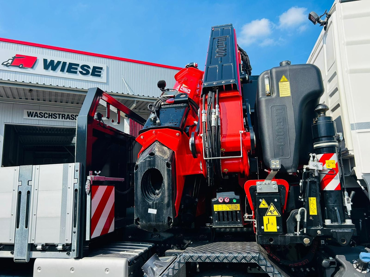 Crane truck MAN TGS 41.520 8x8 mit Fassi Ladekran F710RA.2.26: picture 9