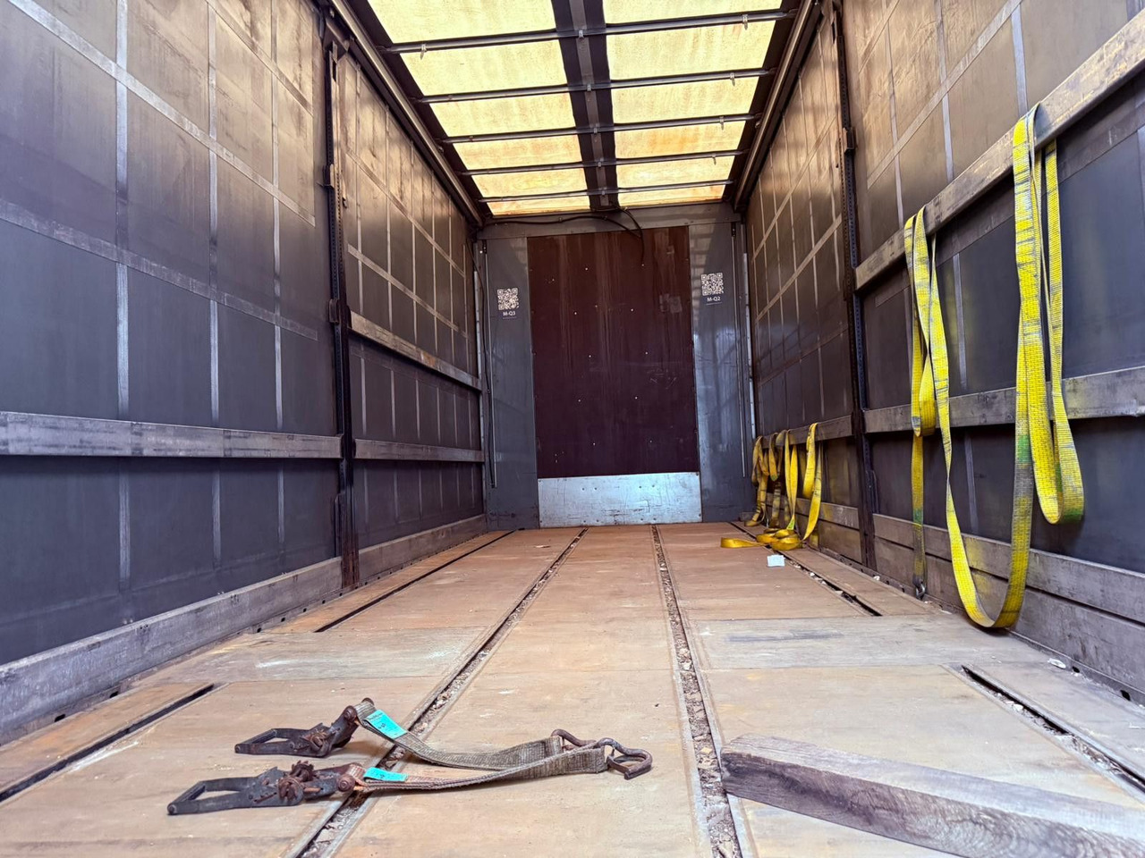 Curtainsider truck MAN TGX 18.440 LL Volumen LKW mit Staplerhalterung MAN TGX 18.440 LL Volumen LKW mit Staplerhalterung: picture 10